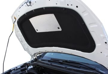 OEM Opel Astra J Kaput Altı İzolatörü