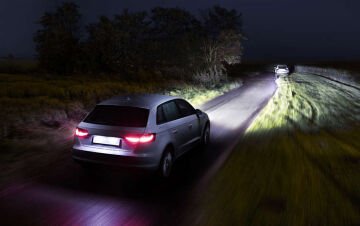 Philips H4 Tip Racing Vision %150 Fazla Işık Ampül Seti 106209